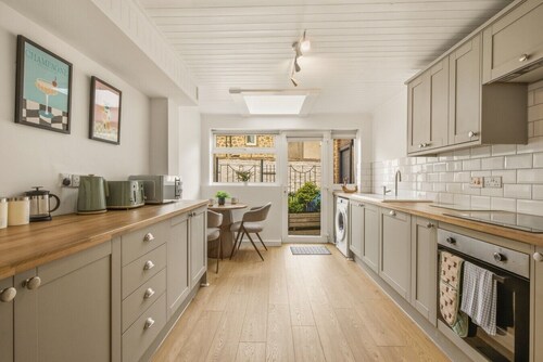 Harbour Post Box Cottage - North East Escapes