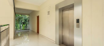 Hotel Beverly Residency