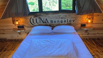 Deluxe Bungalow, Terrace, Sea View | Blackout drapes, iron/ironing board, free WiFi, bed sheets