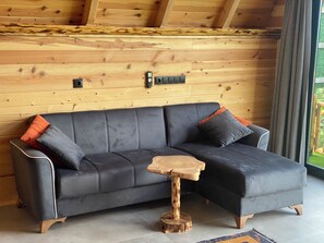 Bungalow Deluxe, Terraza, vista al mar | Cortinas blackout, tabla de planchar con plancha y wifi gratis 