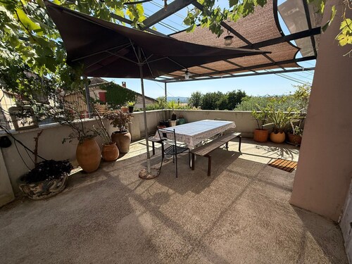 Le Balcon des Pourcelles 12personnes /terrasses