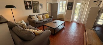 Le Balcon des Pourcelles 12personnes /terrasses
