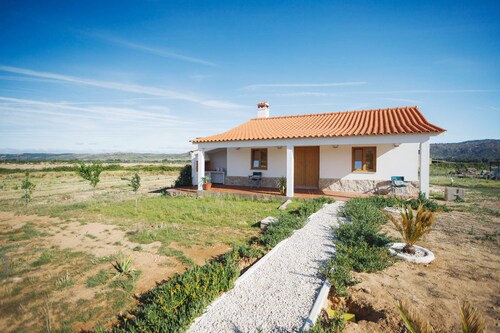 Pistachio Grey Villa, A Nature Retreat in Idanha-a-Nova
