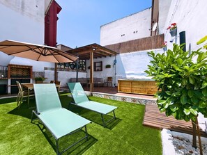 Outdoor dining - CASITA EL ESPINAR WITH JACUZZI (El Espinar)