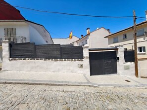 Exterior - CASITA EL ESPINAR WITH JACUZZI (El Espinar)