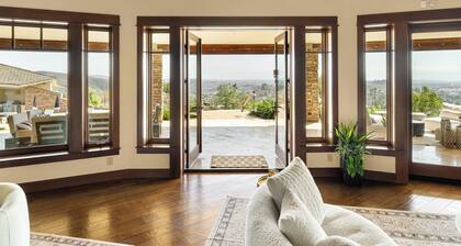 Private Wine Country Resort, Ocean Views & Pool, Game Room, Sauna, Gym, Golf