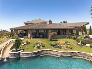 Pool - Private Wine Country Resort, Ocean Views & Pool, Game Room, Sauna, Gym, Golf (San Marcos)