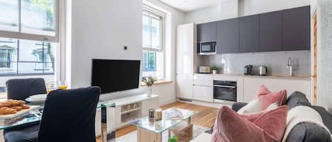 Smart TV, offices