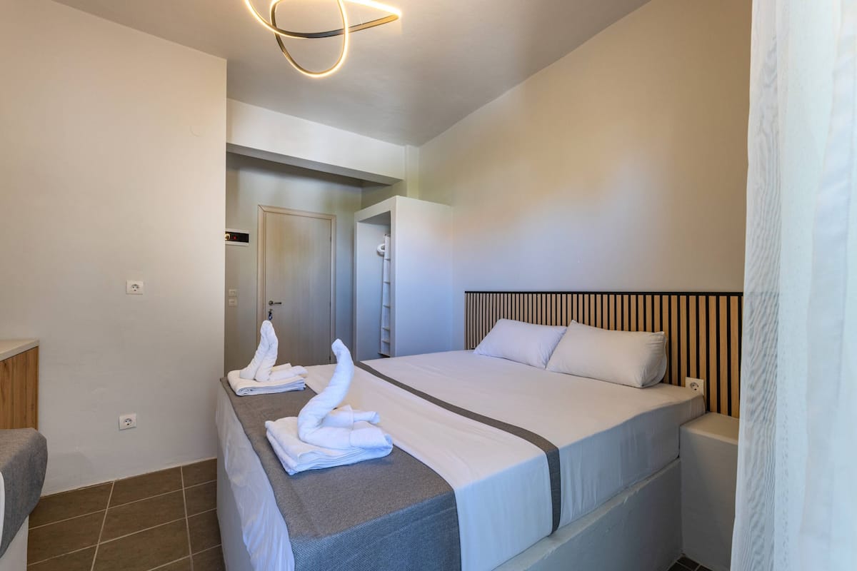 Superior Triple Room, Balcony, Sea View