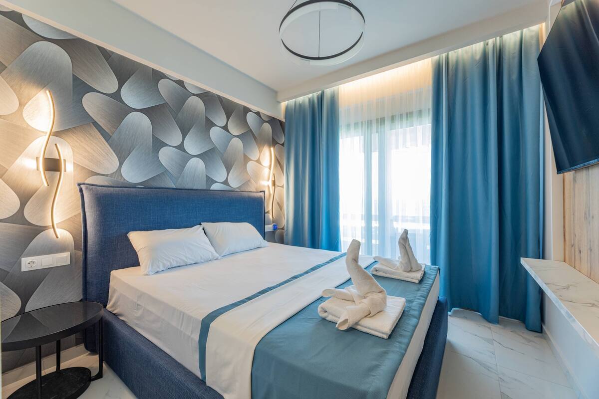 Superior Quadruple Room, Balcony, Sea View