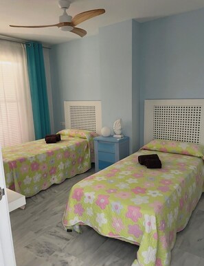 3 Schlafzimmer, Bügeleisen/Bügelbrett, Internetzugang, Bettwäsche