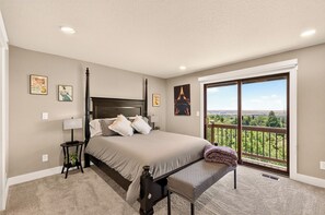Room - Exec Furnished Home • Corp Relocation • Med Professionals • Micron • Ext Stays (Boise)