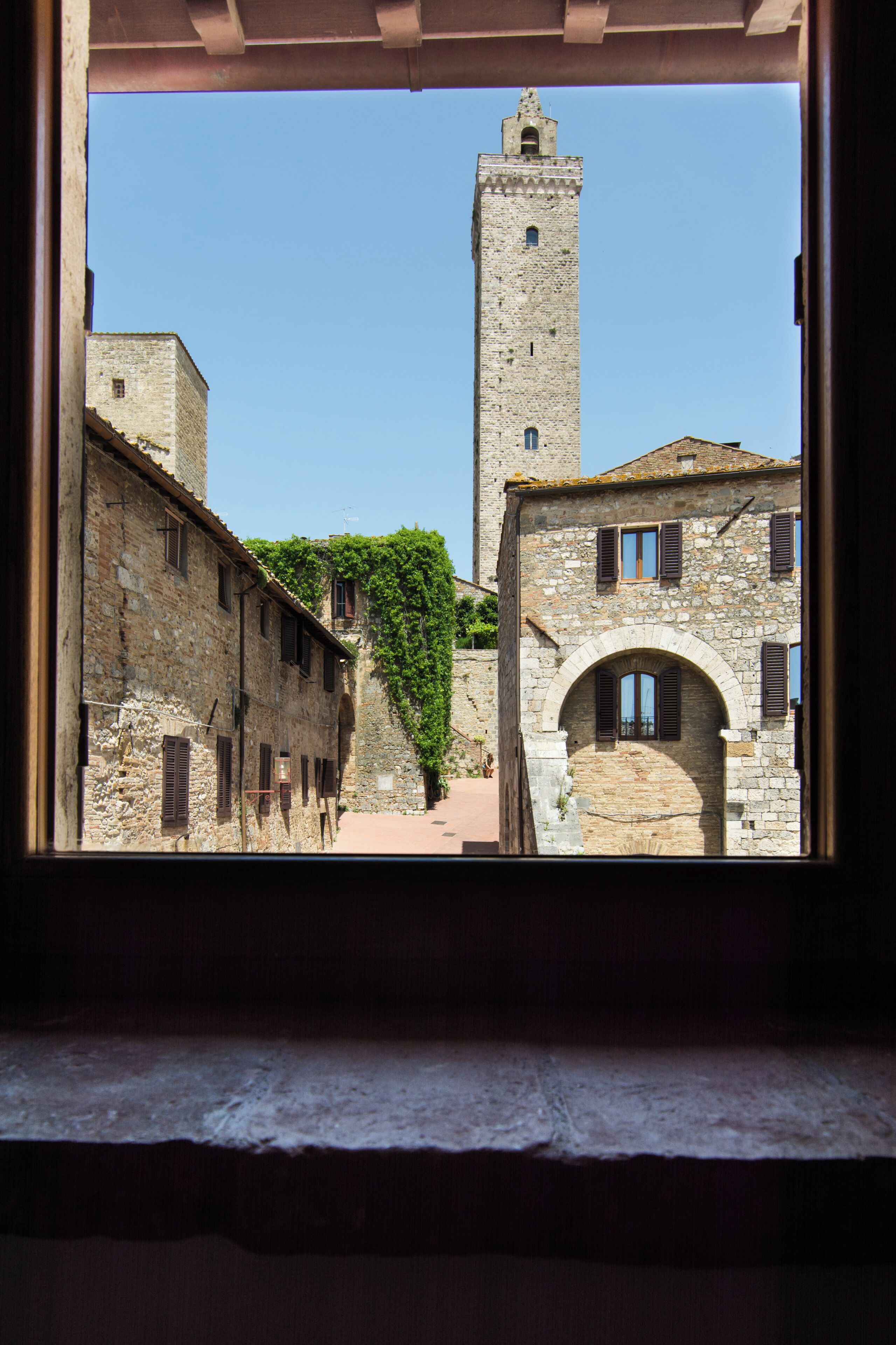  La Torre Grossa | Una cassaforte in camera, una scrivania, postazione laptop