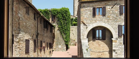 La Torre Grossa | In-room safe, desk, laptop workspace, free WiFi