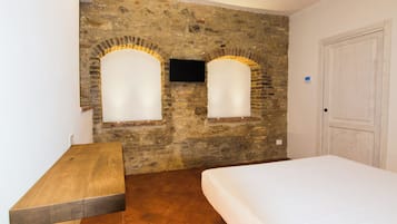 Townhome, Non Smoking, Private Bathroom | In-room safe, desk, laptop workspace, free WiFi