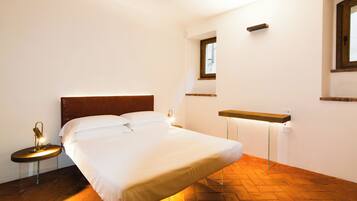 Townhome, Non Smoking, Private Bathroom | In-room safe, desk, laptop workspace, free WiFi