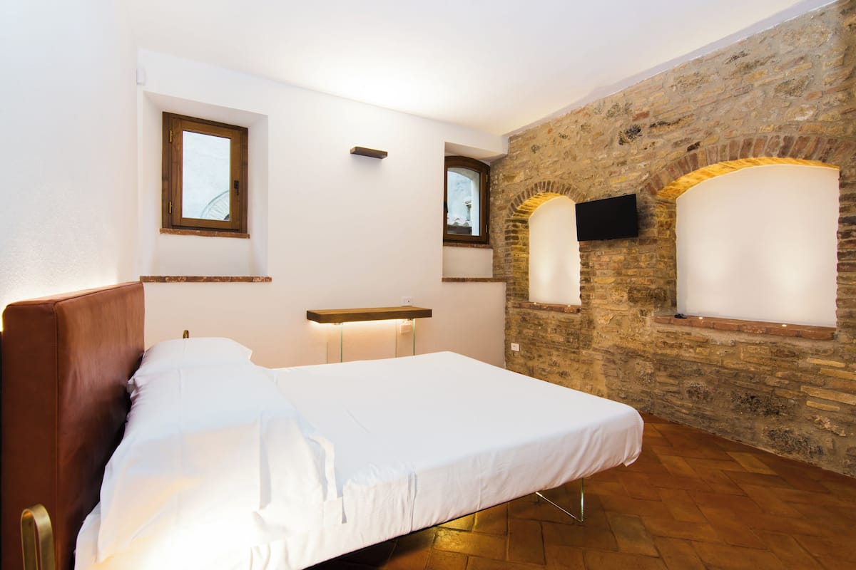 La Corte | ตู้นิรภัยในห้องพัก, โต๊ะทำงาน, พื้นที่ทำงานแบบใช้แล็ปท็อป, Wi-Fi ฟรี