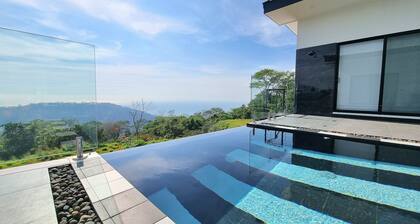 U House - Ocean View 5BR•5.5BA Sleeps 10