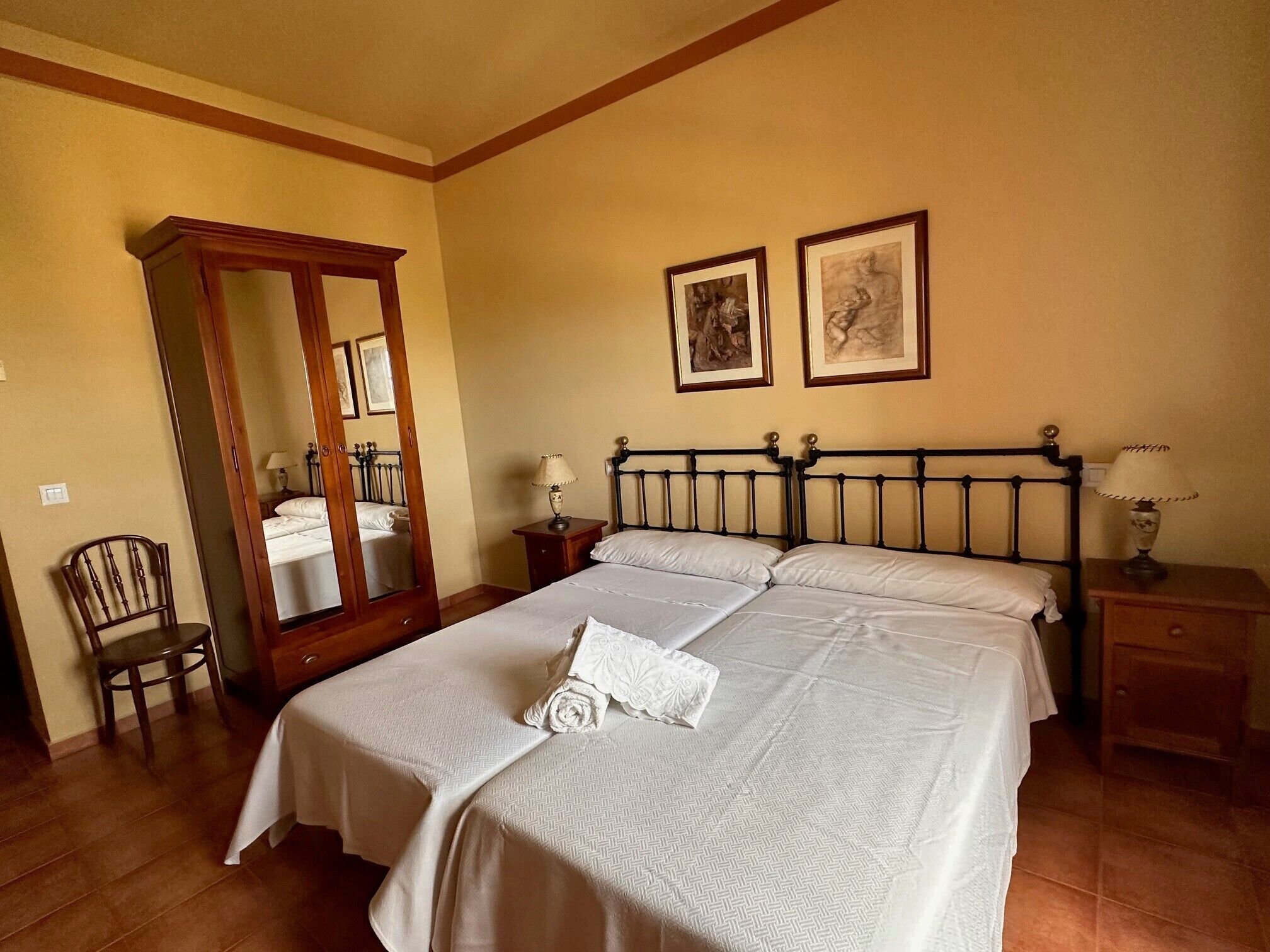 17 dormitorios, wifi, ropa de cama