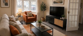 Home from home, perfect for contractors, teams, and family getaways