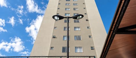 Departamento Premium, acceso a la alberca, vista a la playa | Exterior
