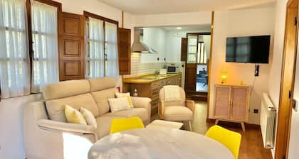 BREZO APARTMENT, 10 MINUTES FROM CANGAS DEL NARCEA