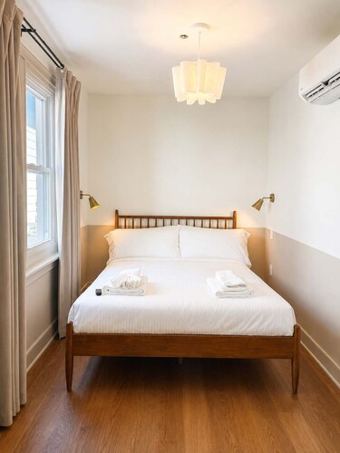 Ocean City Mansion Surf Room 2