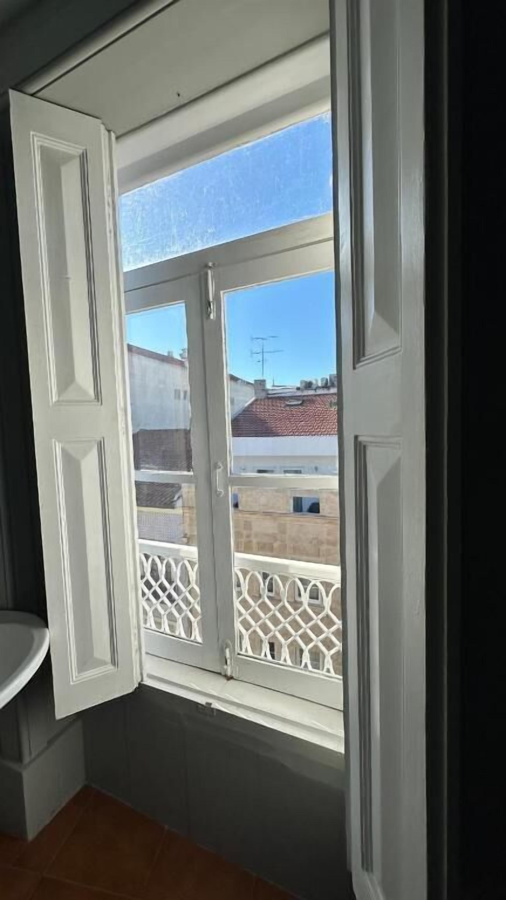 Twin Room, 1 Double Bed, Private Bathroom | Interior