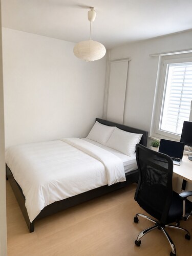 Enjoy a Comfortable Stay at Guest Haven