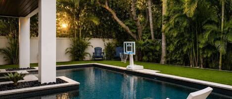Outdoor pool, a heated pool