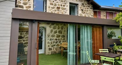 The Refuge du Neyrial, quiet and countryside
