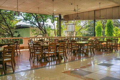 Hotel Pablo Tesák