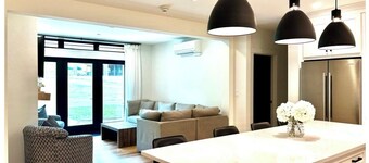 Beautiful Ski-In/Ski-Out Condo at the base of Cranmore Mountain