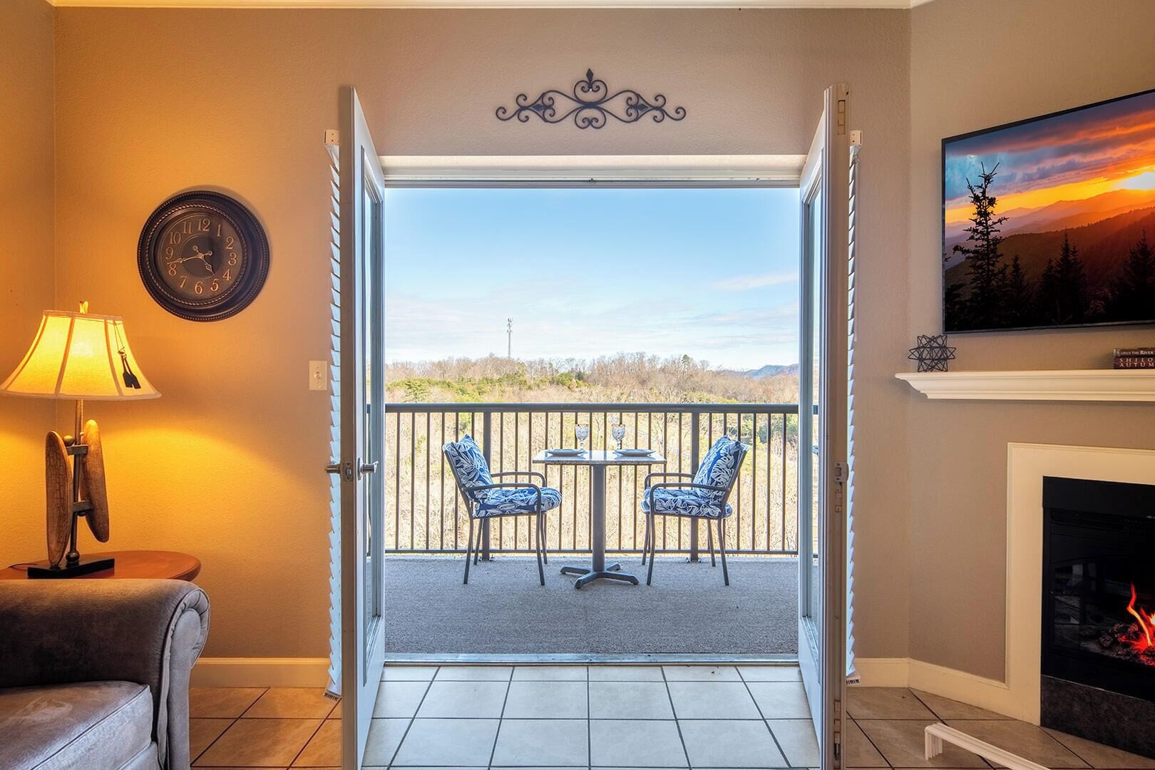 Condo, varias camas, vista a la montaña (Mountain View Condo 5702 / PHOTO) | Área de sala de estar
