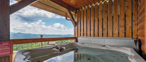 客房, 多張床, 不可攜帶寵物, 泳池景 (Amazing View Lodge) | 住宿地面