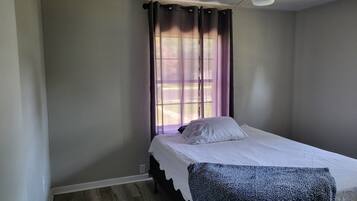 Internet, bed sheets
