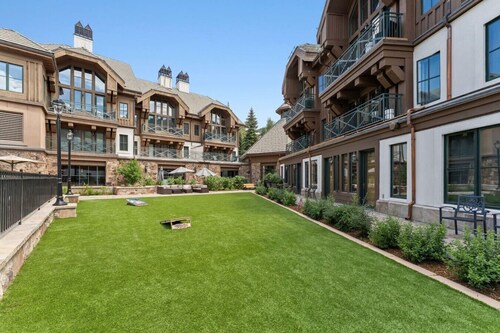 Villa Montane | Ski In Ski Out & Walk to Village