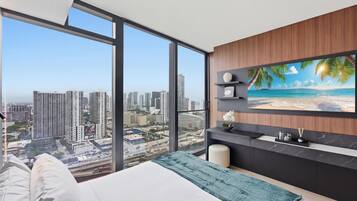 Deluxe Studio Suite, City View