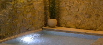 Villa Methorion Manor - With Private Pool