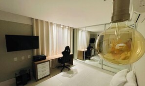 1 habitación, tabla de planchar con plancha, wifi y ropa de cama 