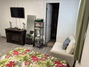 1 Schlafzimmer, Bügeleisen/Bügelbrett, WLAN, Bettwäsche