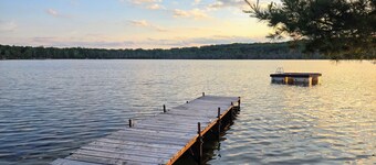 NEW!! Sandy Lakefront Cabin – Sleeps 10 with Kayaks & ATV Access