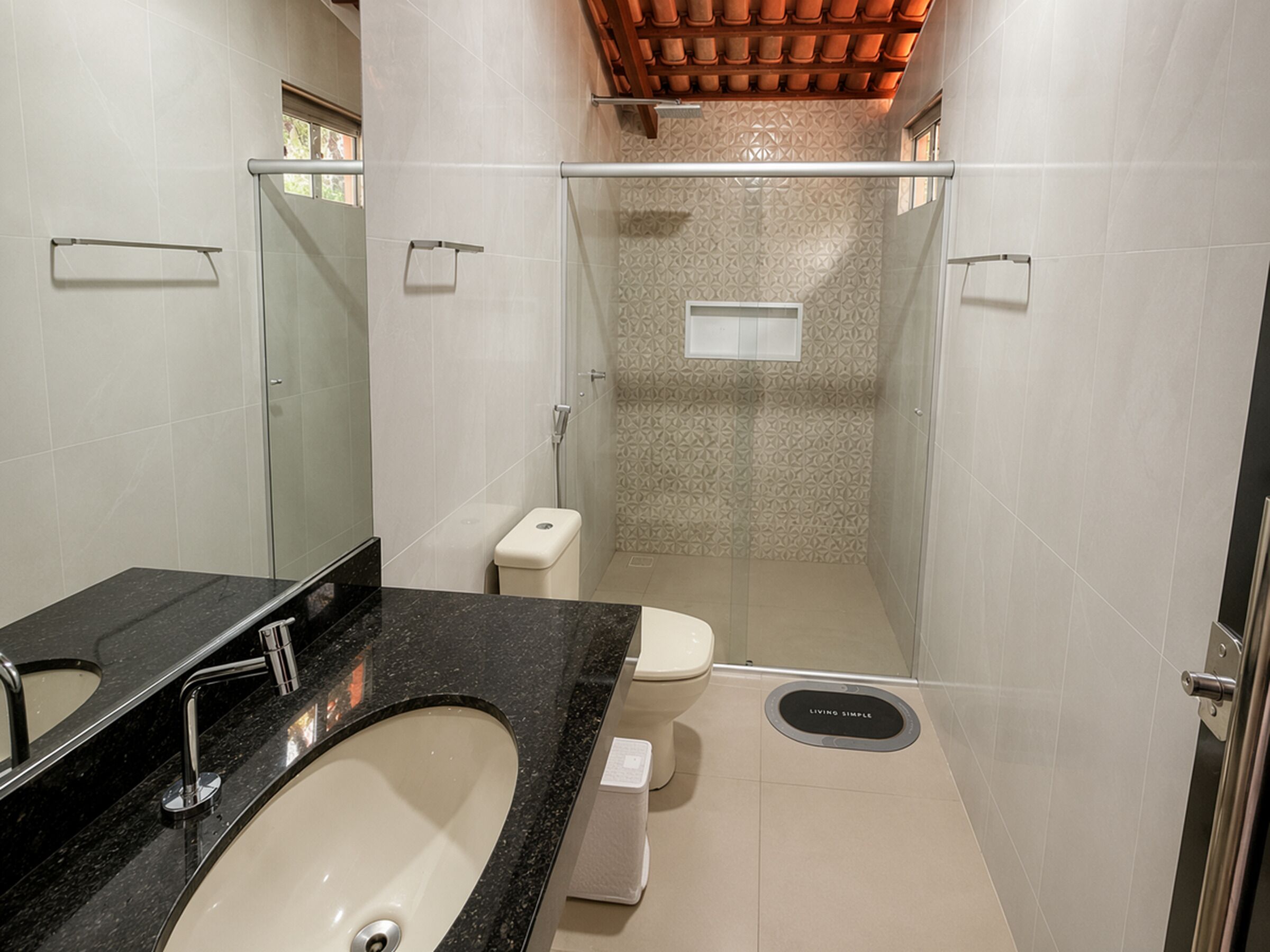 Cottage, 4 Bedrooms, Pool Access, Garden View | Bathroom
