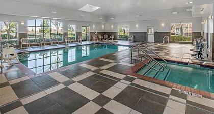 Rocklin King Suite | Pool + Free Daily Breakfast