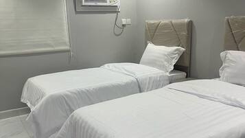 In-room safe, free WiFi