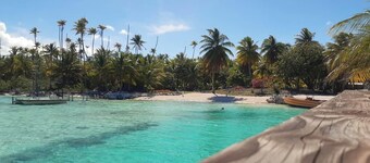 Manihi miki lodge