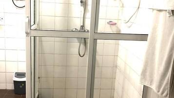 Apartment | Bathroom