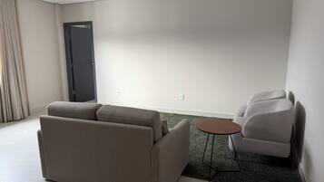 Deluxe Suite | Interior