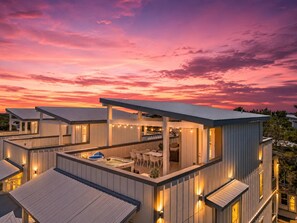 Outdoor dining - 30A 5BR • Hot Tub + Cold Plunge • Golf Cart (Inlet Beach)