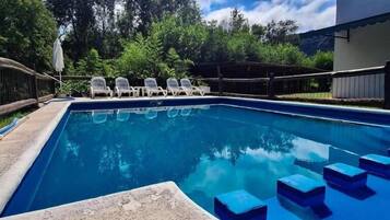 Seasonal outdoor pool